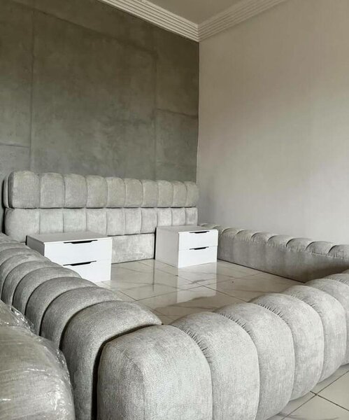KING SIZE BED