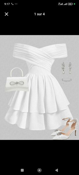 Robe volantes