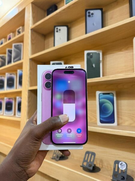 iPhone 16 128go
