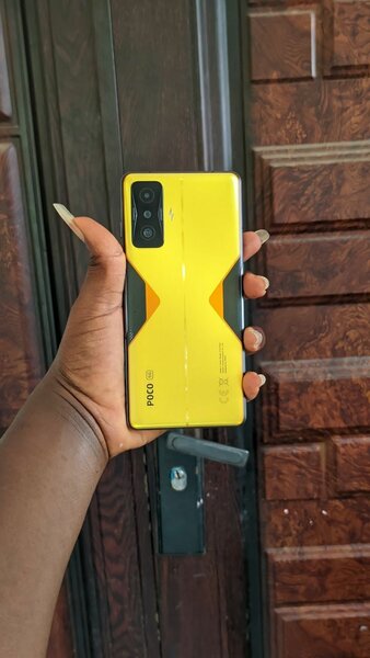 Poco F4 GT