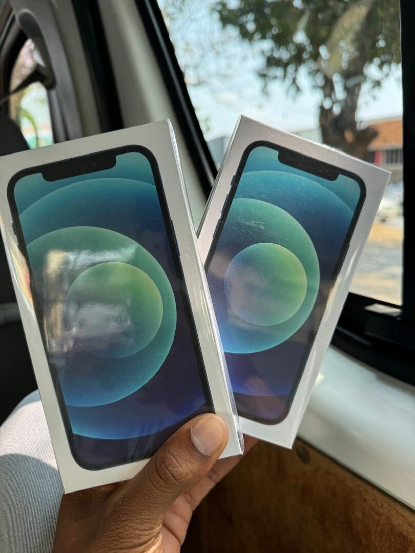 iPhone 12 128gn