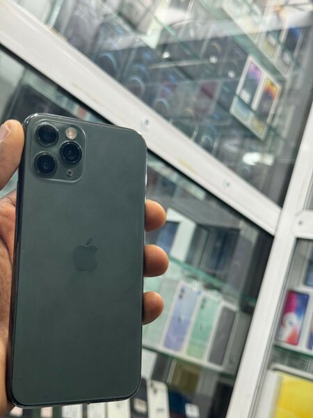 iPhone 11 Pro 64G tout passe
