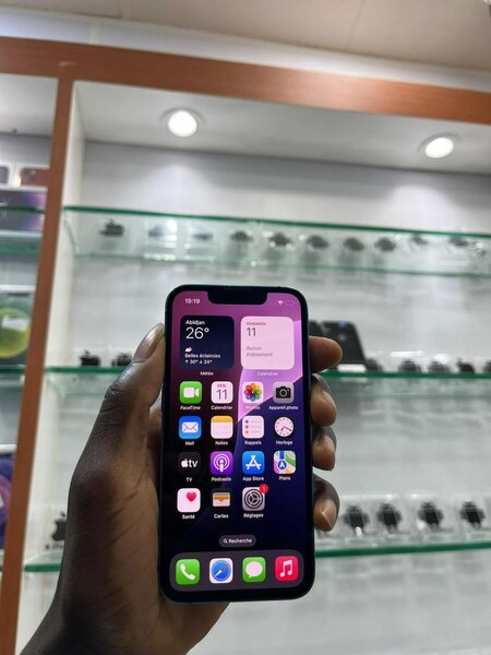 iPhone 13 mini