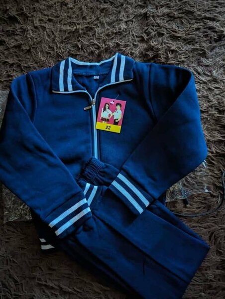 School truck suits