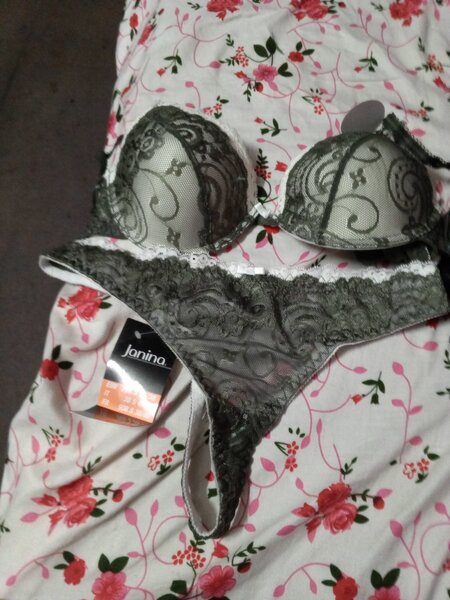 Lingerie féminine