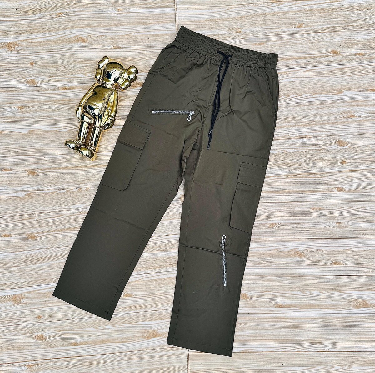 Cargo pants