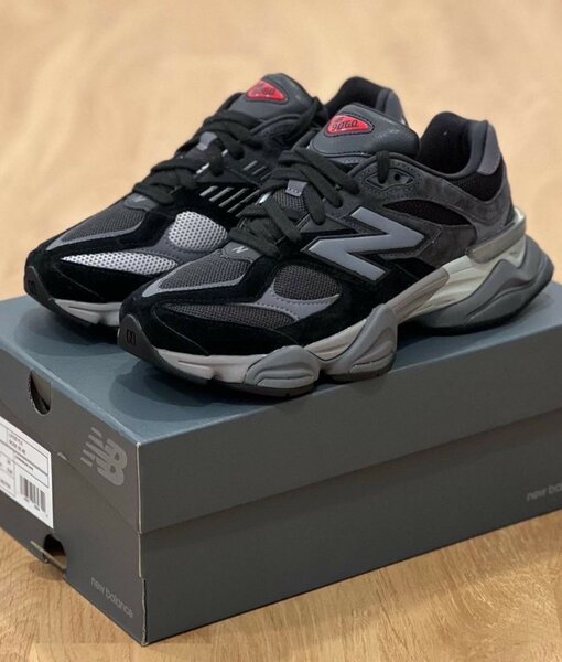 New Balance Sneaker