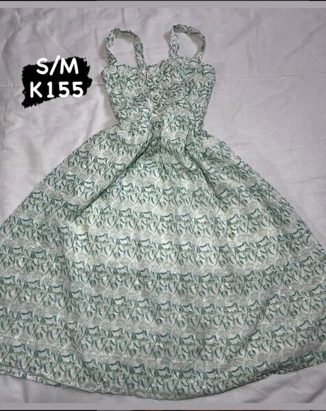 Dresses 