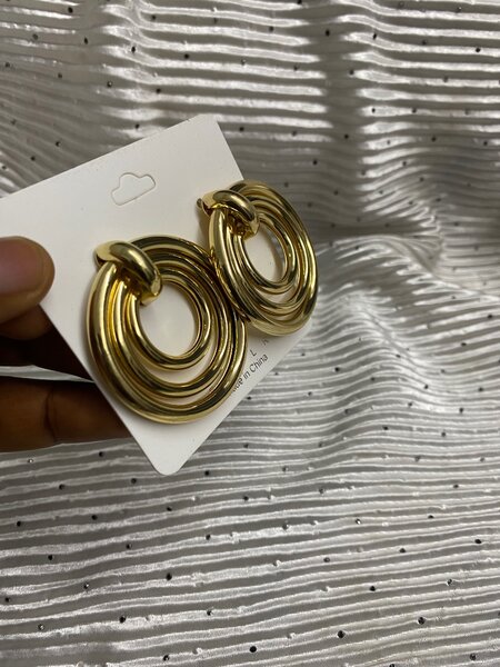 Gold earrings