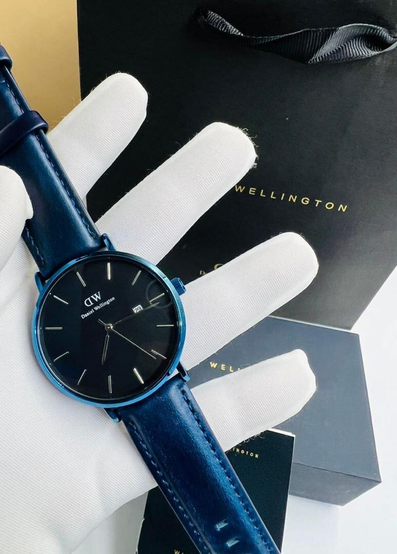 Montre Dw en cuir