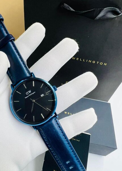 Montre Dw en cuir