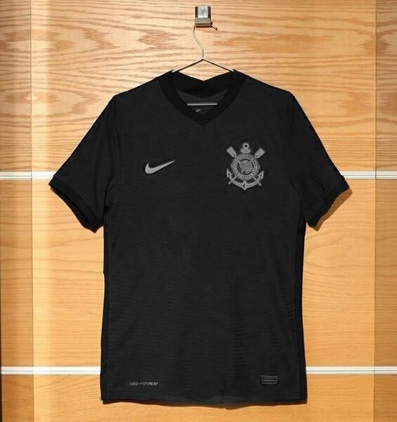Maillot de football noir homme