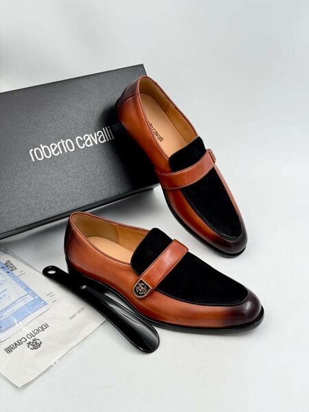 EXECUTIVE SHOES