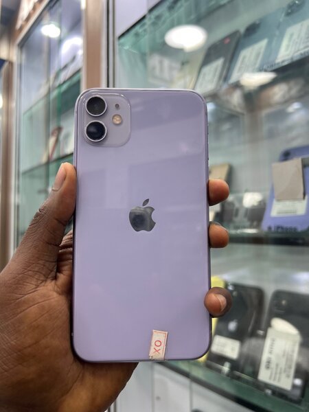 iPhone 11