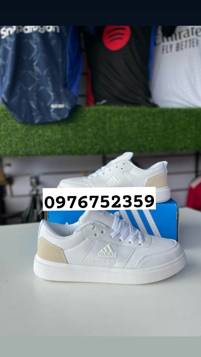 Sneakers