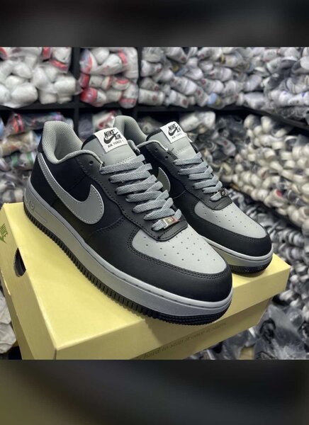Airforce 1 black and ash