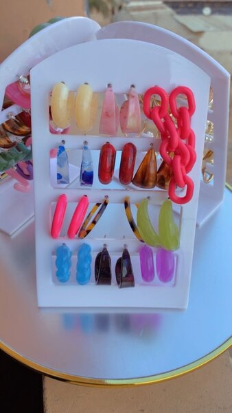 Lot de Boucles d'Oreilles Colorées et Élégantes