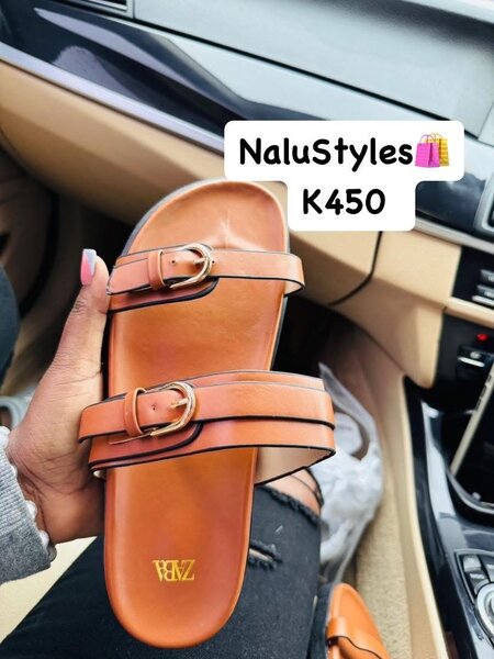 Zara slides