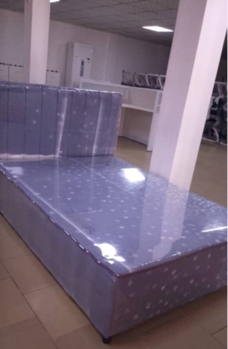 LATEX BED