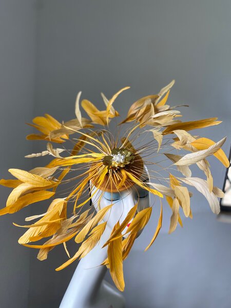 Fascinator