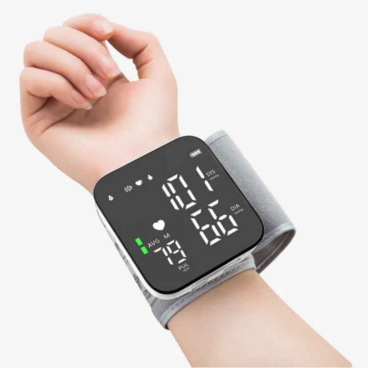 TENSIOMÈTRE POIGNET NUMÉRIQUE LED RECHARGEABLE