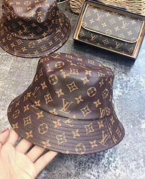 Gucci cape