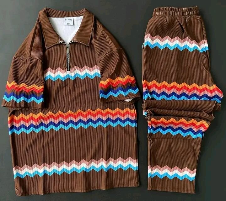 Ensemble d'été à motifs géométriques