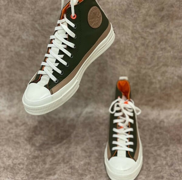 CONVERSE CLASSIC