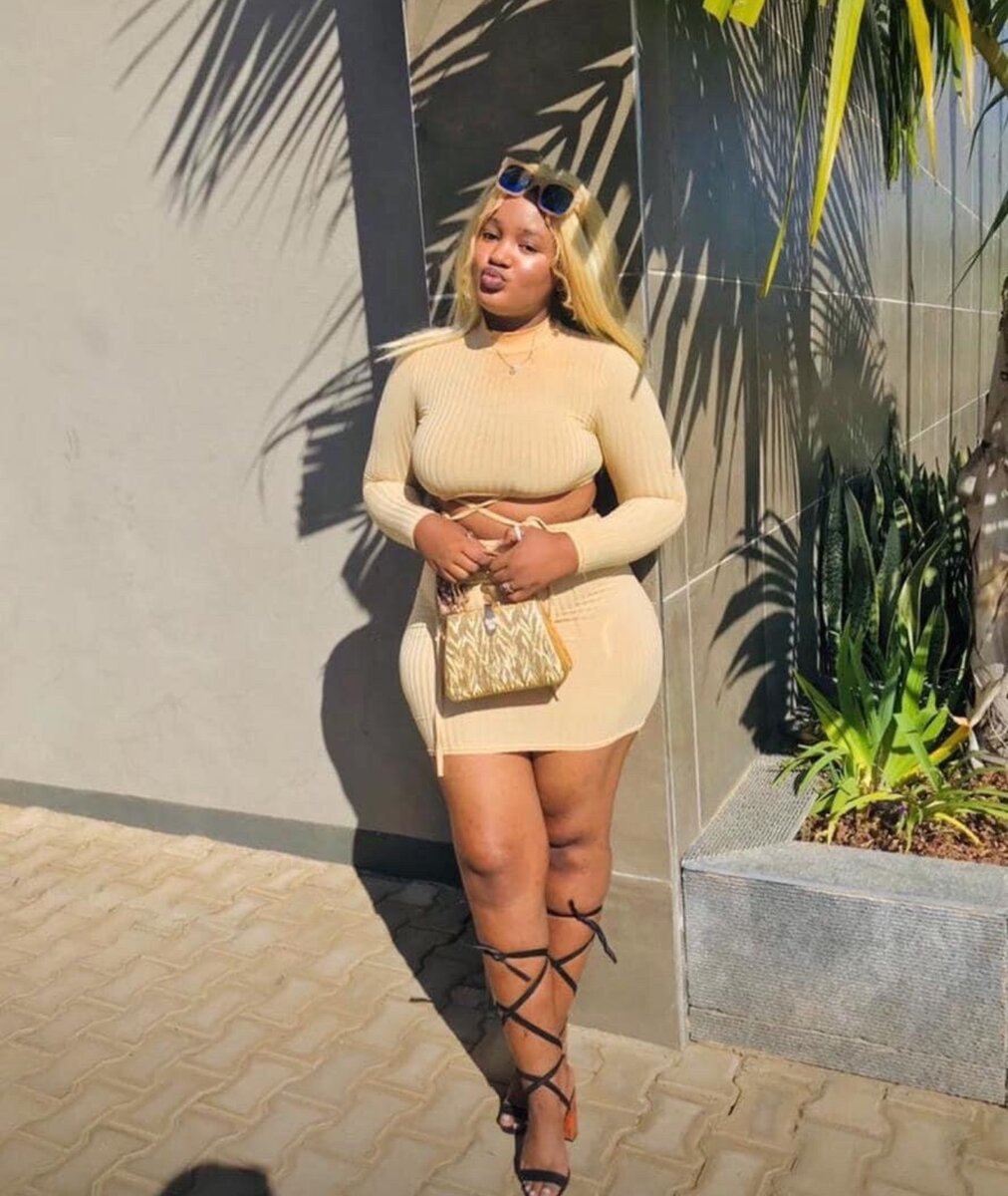 Two piece set