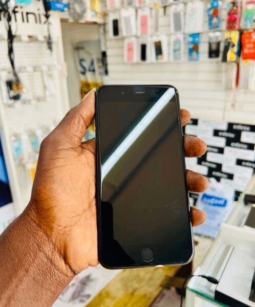 iPhone 7+