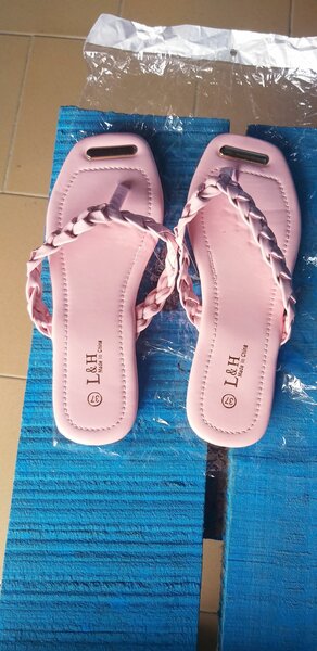 Sandales  L&H