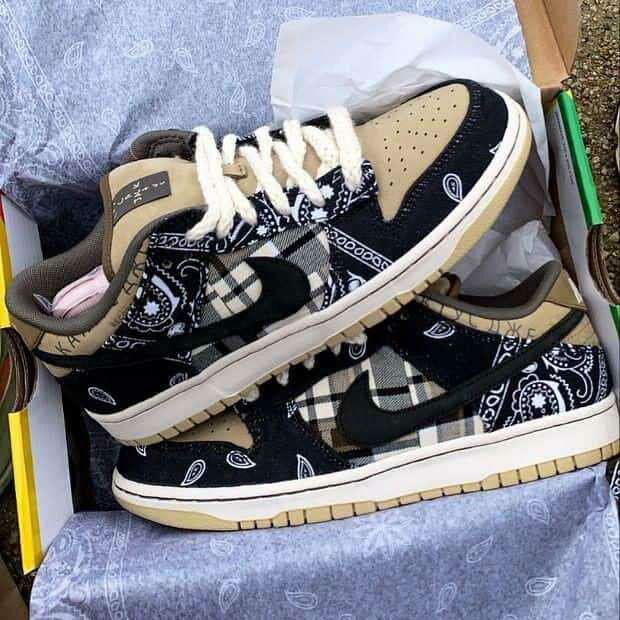 Chaussure NIKE