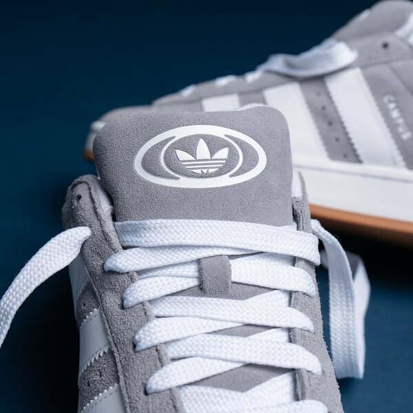 Adidas campus