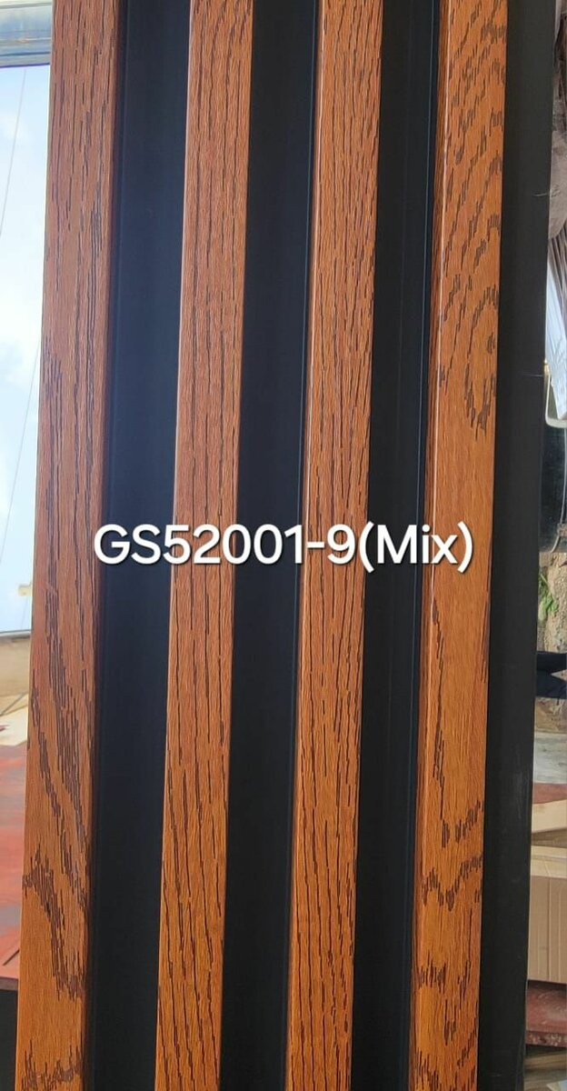 Fluted wall pannel