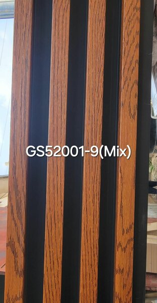 Fluted wall pannel