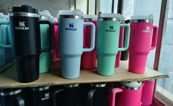 Stanley tumbler cup