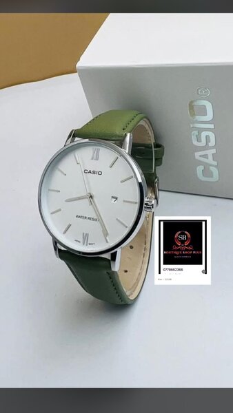 Montre Casio authentique bracelet en cuir avec sa boîte
