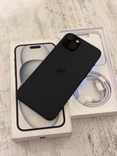 Iphone 15 plus juste descellé