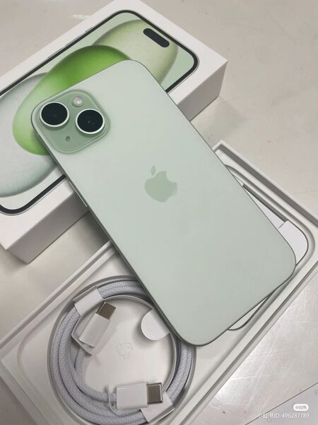iPhone 15