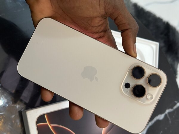 iPhone 16 pro Max