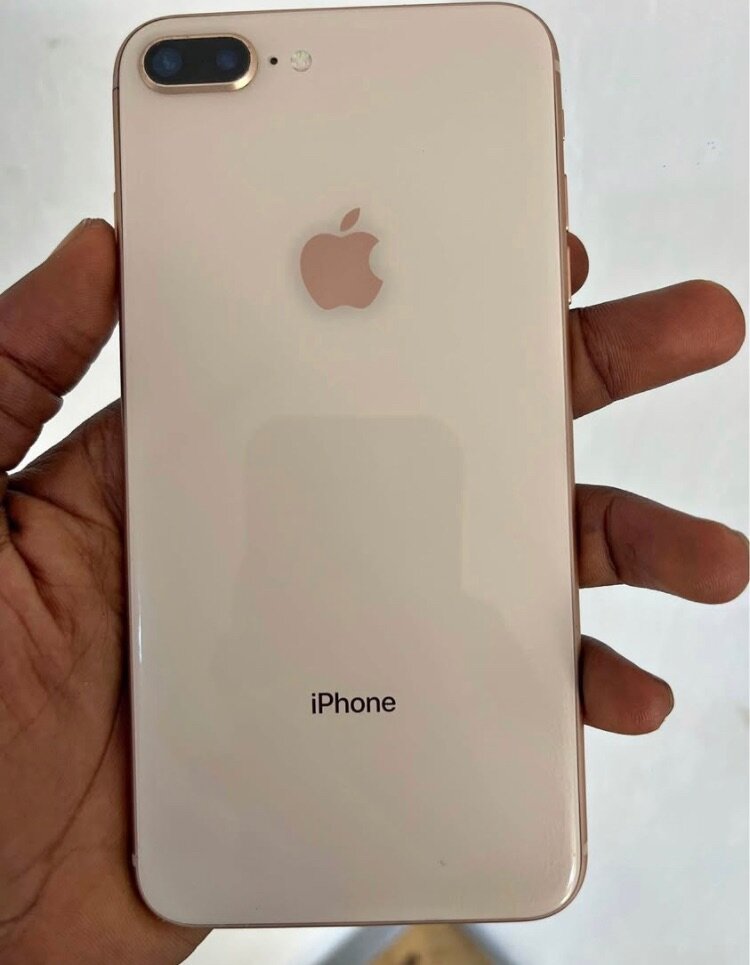 8 plus et 7 plus