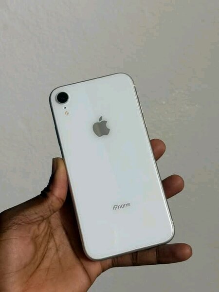 iPhone XR 64GB Blanc