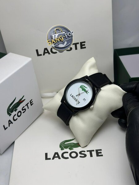 Montres modernes Lacoste