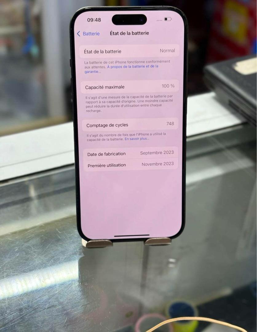 IPhone 15 pro 256 Go