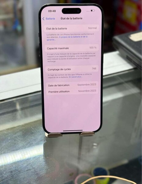 IPhone 15 pro 256 Go