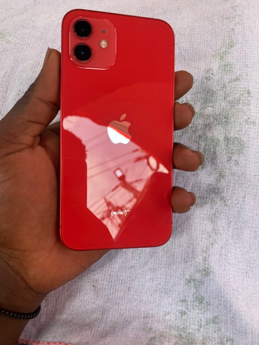 iPhone 12