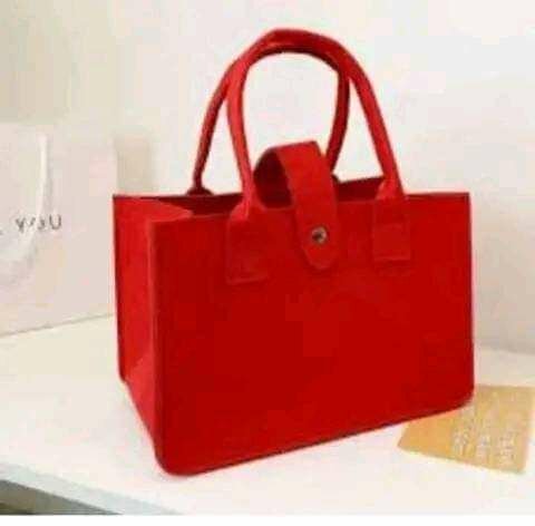 Sac feutre 30 cm