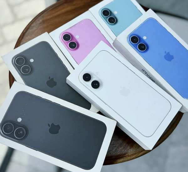 iPhone 14 Couleurs Variées