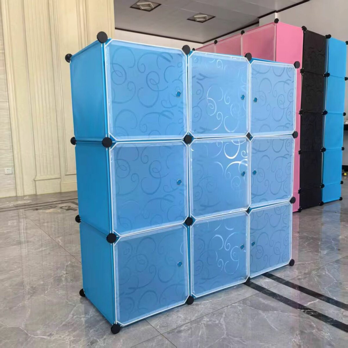 Armoire