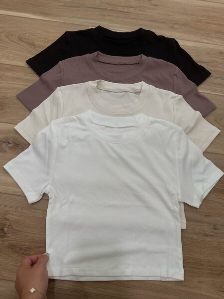 Crop tops
